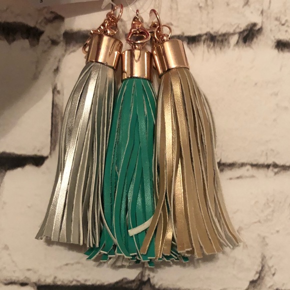 1PC Tassel Key Chains NWT - Picture 2 of 7